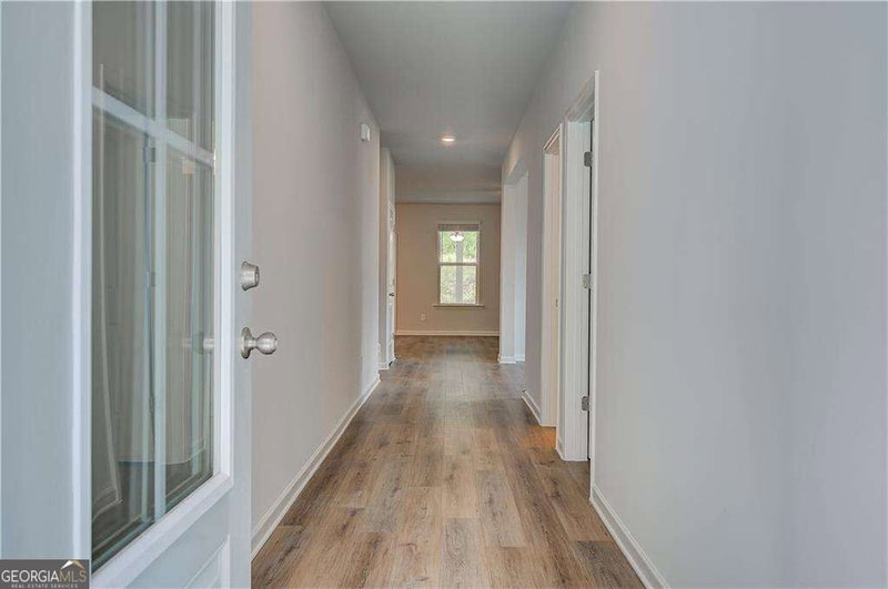 Photo 4 of 2525 Dixon Place