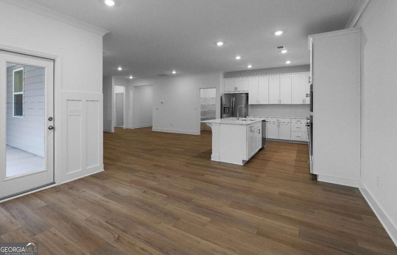 Photo 11 of 1150 Gage Lane