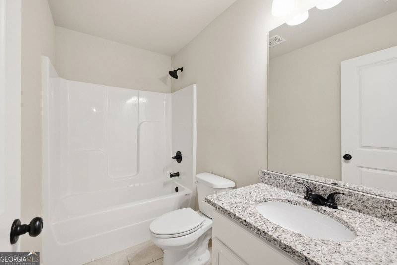 Photo 41 of 275 Huntington Manor Court #18