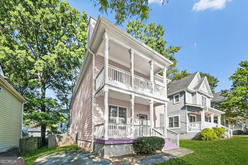Photo 7 of 731 Formwalt Street SW
