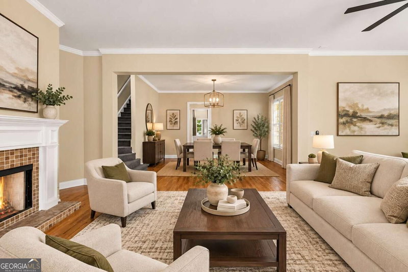 Photo 11 of 731 Formwalt Street SW