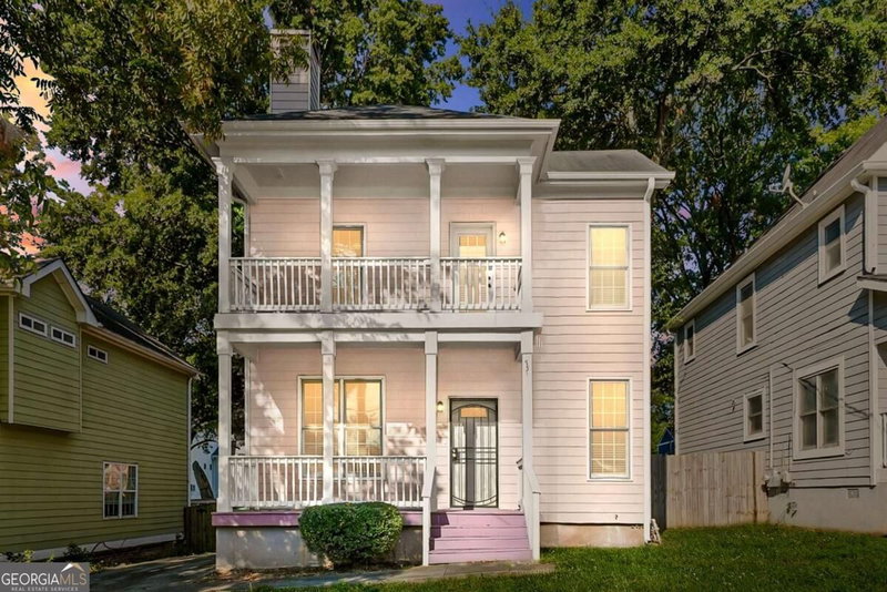Photo 5 of 731 Formwalt Street SW