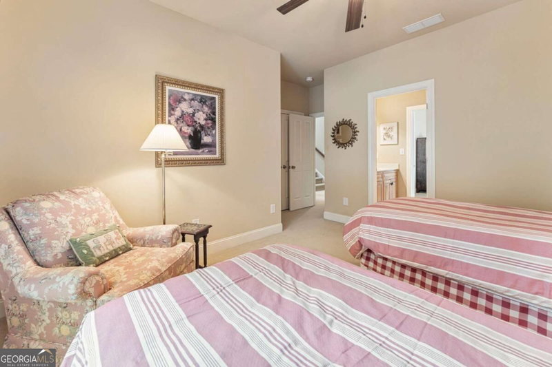 Photo 50 of 530 Willow Oak Way