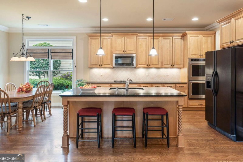 Photo 20 of 530 Willow Oak Way