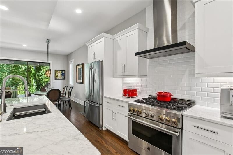 Photo 12 of 3000 Hermance Drive NE