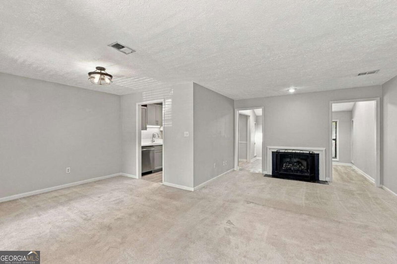 Photo 4 of 8740 Roswell Road #6D