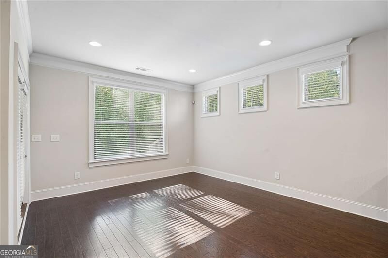 Photo 10 of 1810 Geranium Lane