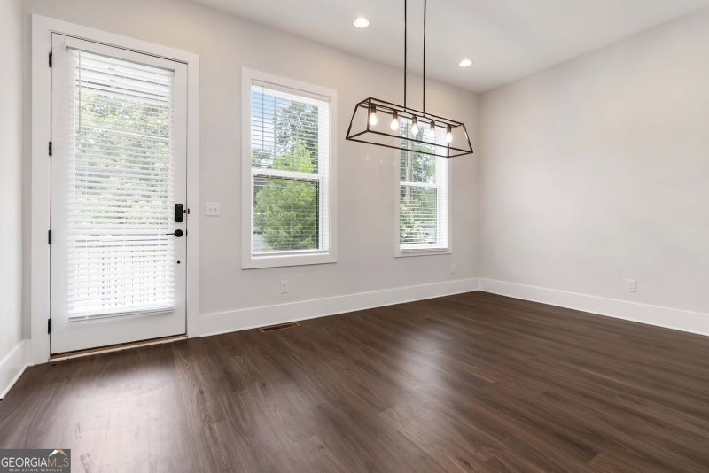 Photo 6 of 2461 Sycamore Road NW