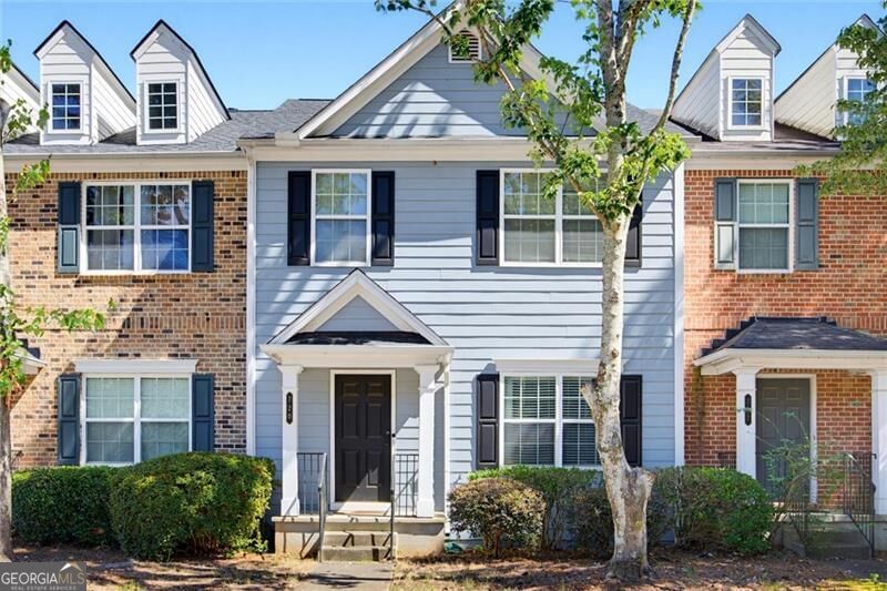 720 Breeze Lane, Woodstock, GA 30188