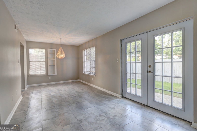 Photo 16 of 738 Dunaire Way