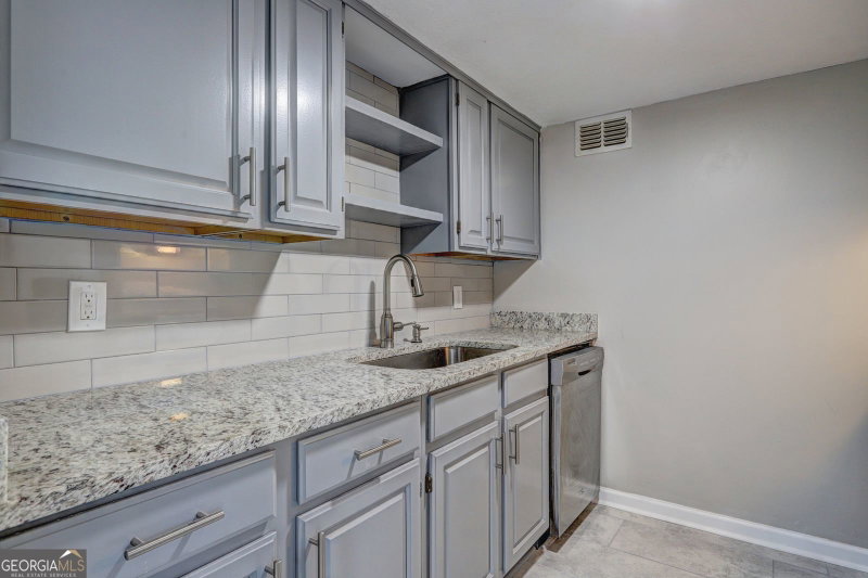 Photo 12 of 738 Dunaire Way