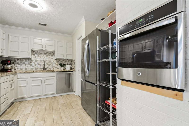 Photo 8 of 3772 Ardsley Court