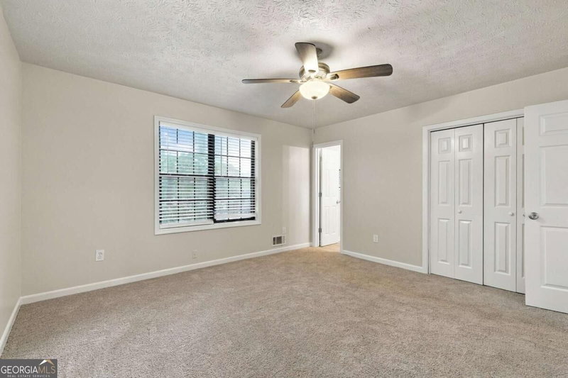 Photo 15 of 2624 Majestic Way