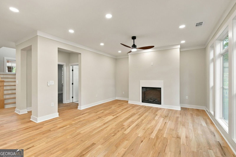 Photo 9 of 1840 Wells Drive SW