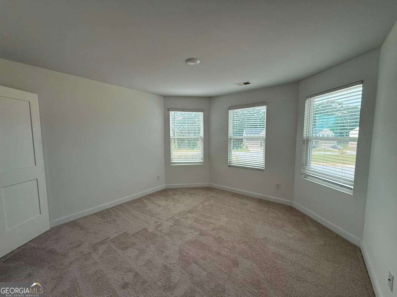 Photo 10 of 1104 Laflor Way