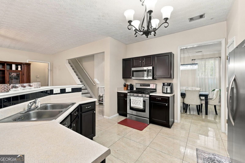 Photo 17 of 6699 Island Pointe Drive