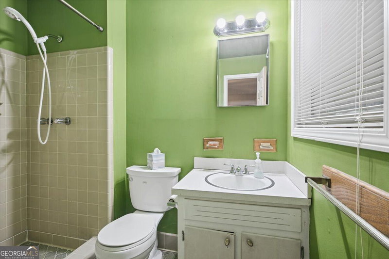Photo 16 of 8055 Crown Way