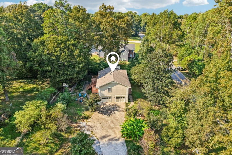 Photo 4 of 1947 Britt Drive