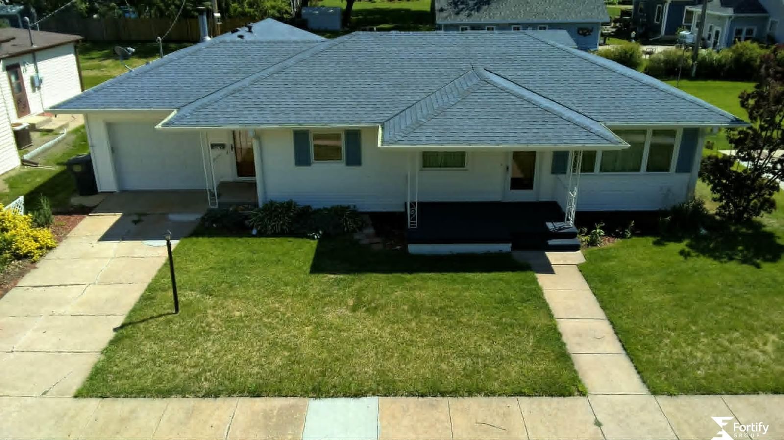 1017 K Street, Geneva, NE 68361 — exterior view