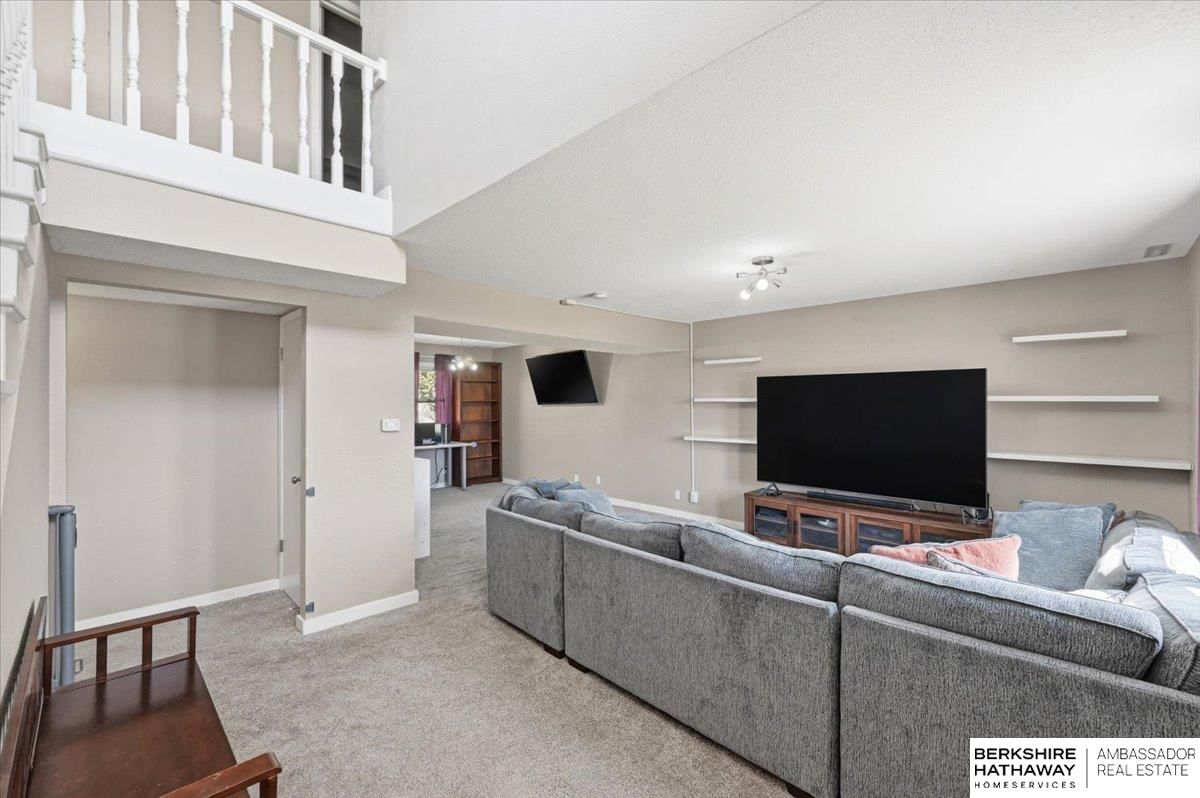 318 Fairview Drive, Glenwood, IA 51534 — kitchen view