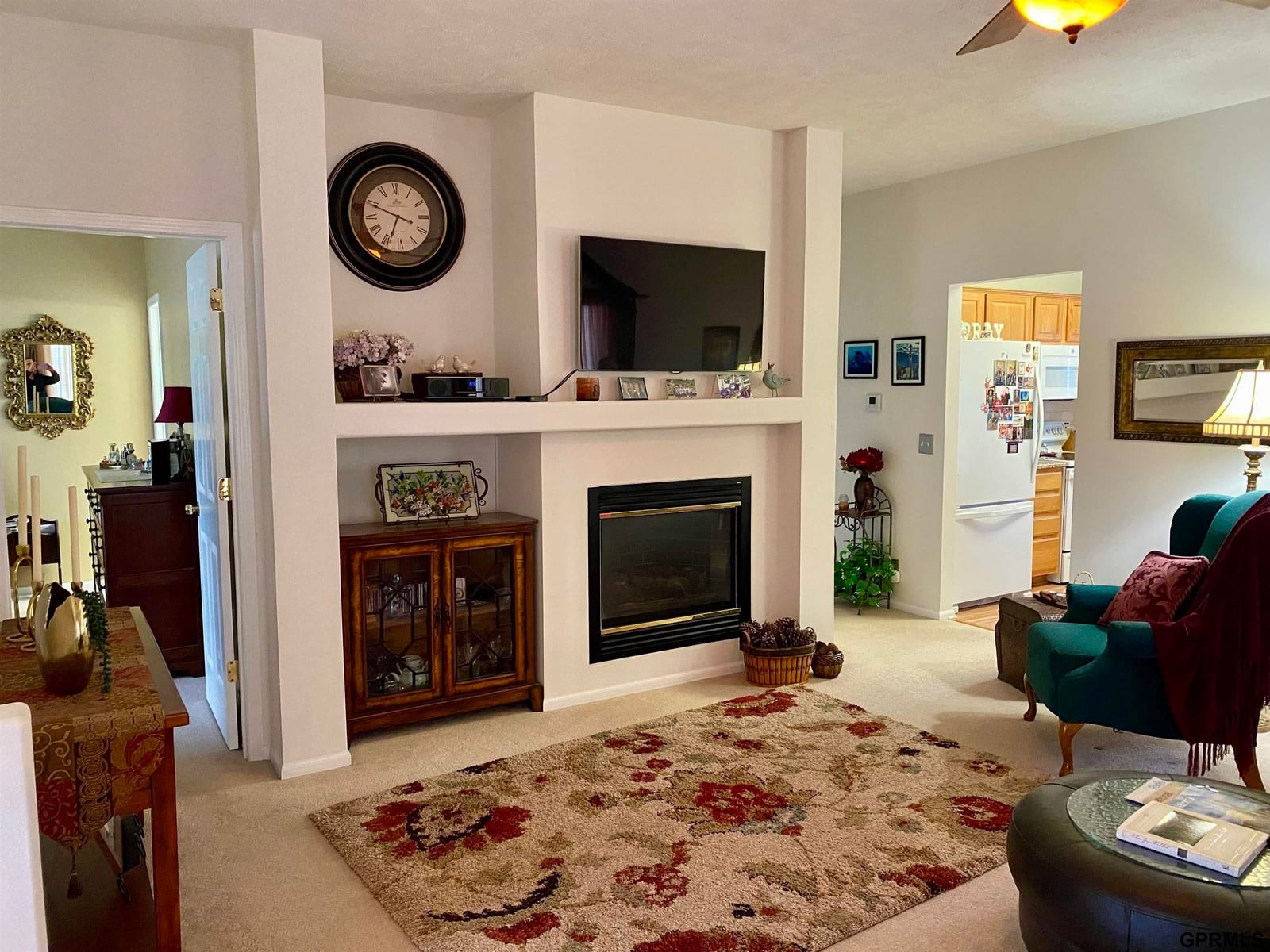 15034 Tibbles Street, Omaha, NE 68116 — kitchen view