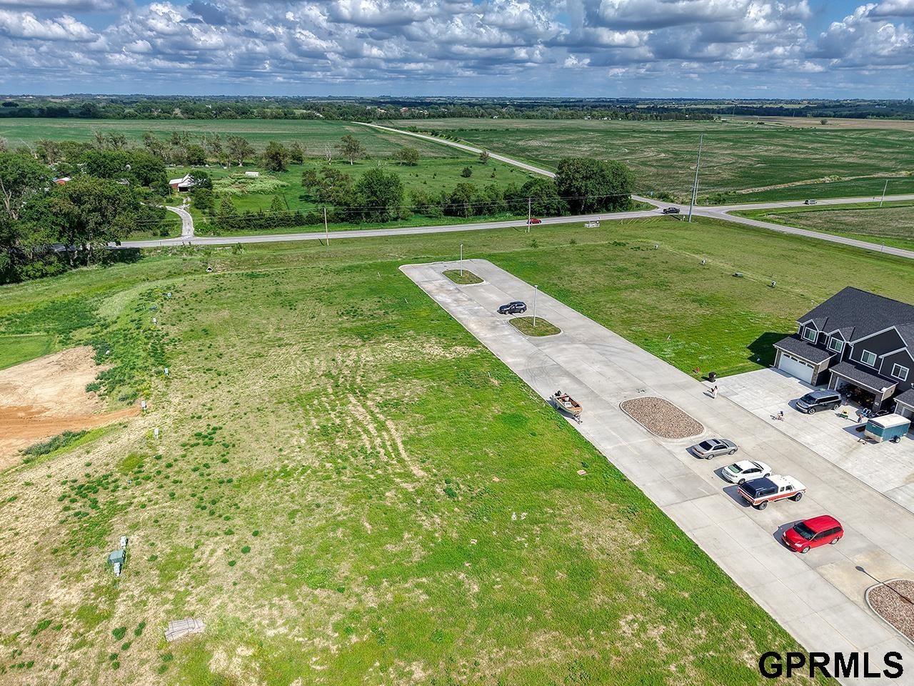 1971 Titan Place, Hickman, NE 68372 — living view