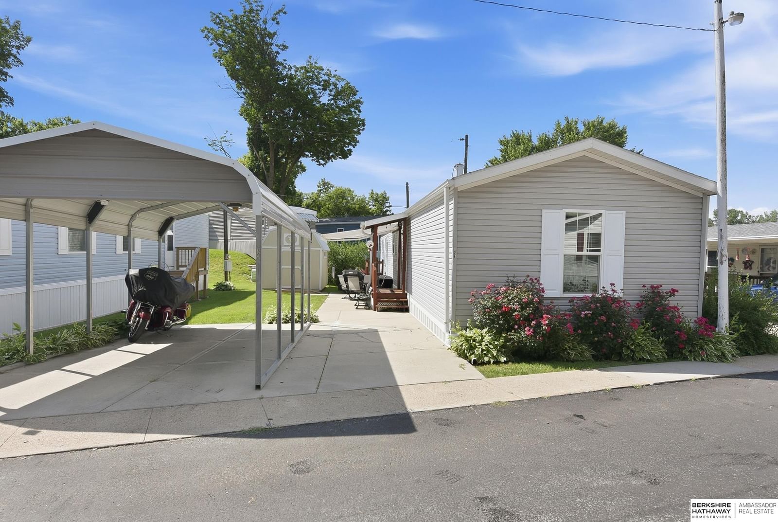 3701 McKinley Street #12A, Omaha, NE 68112 — exterior front view