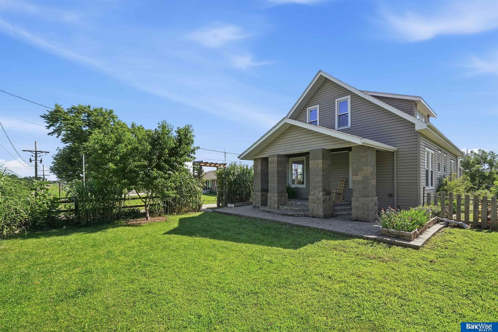 18680 SW 14th Street, Sprague, NE 68438 — kitchen view