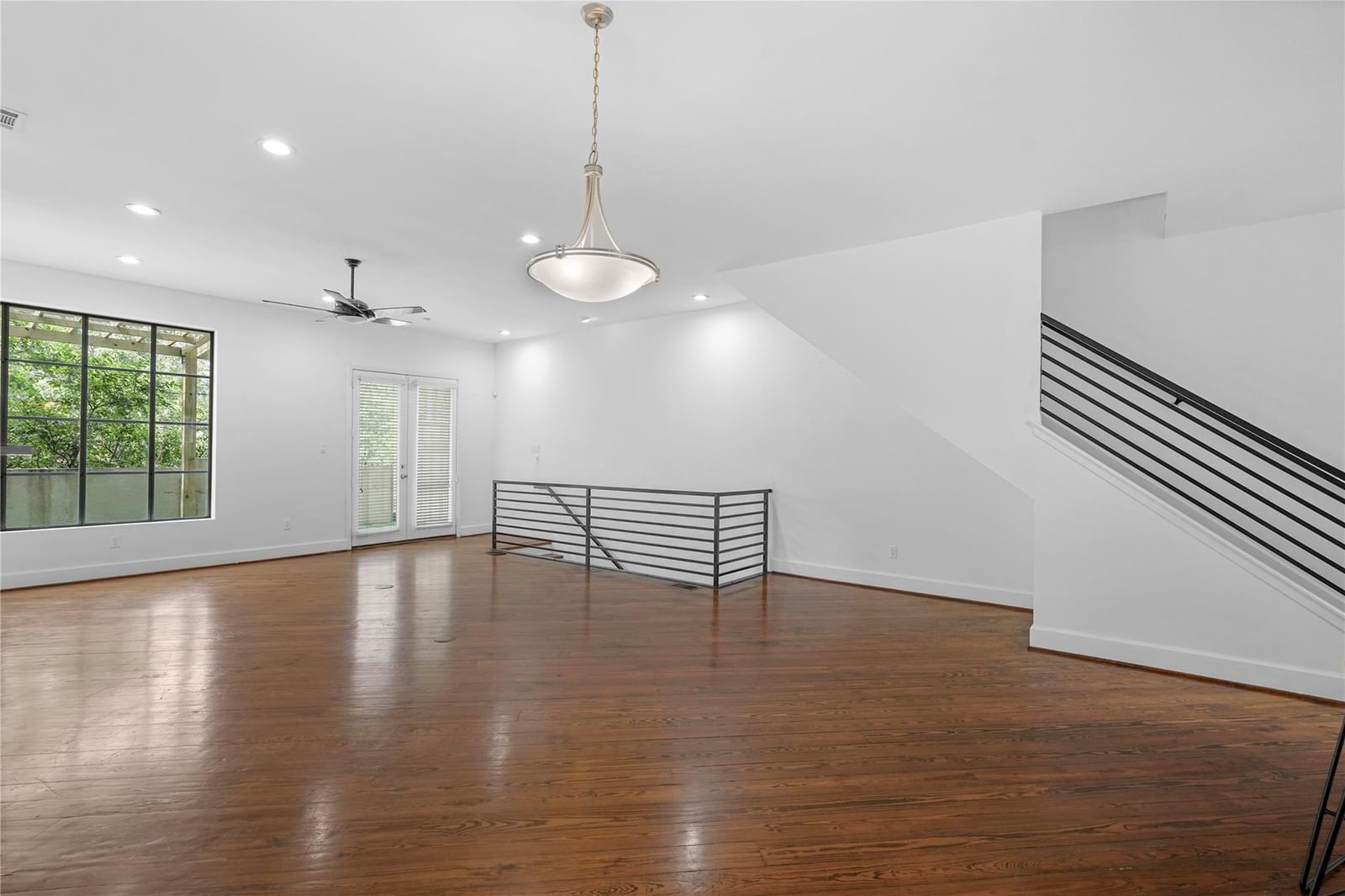 2602 Washington Avenue #C — photo 3