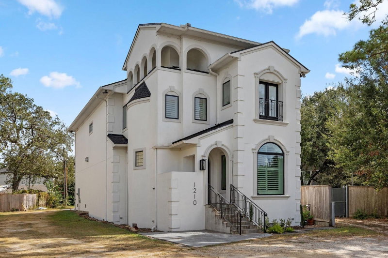 1210 Parkerhaven Court