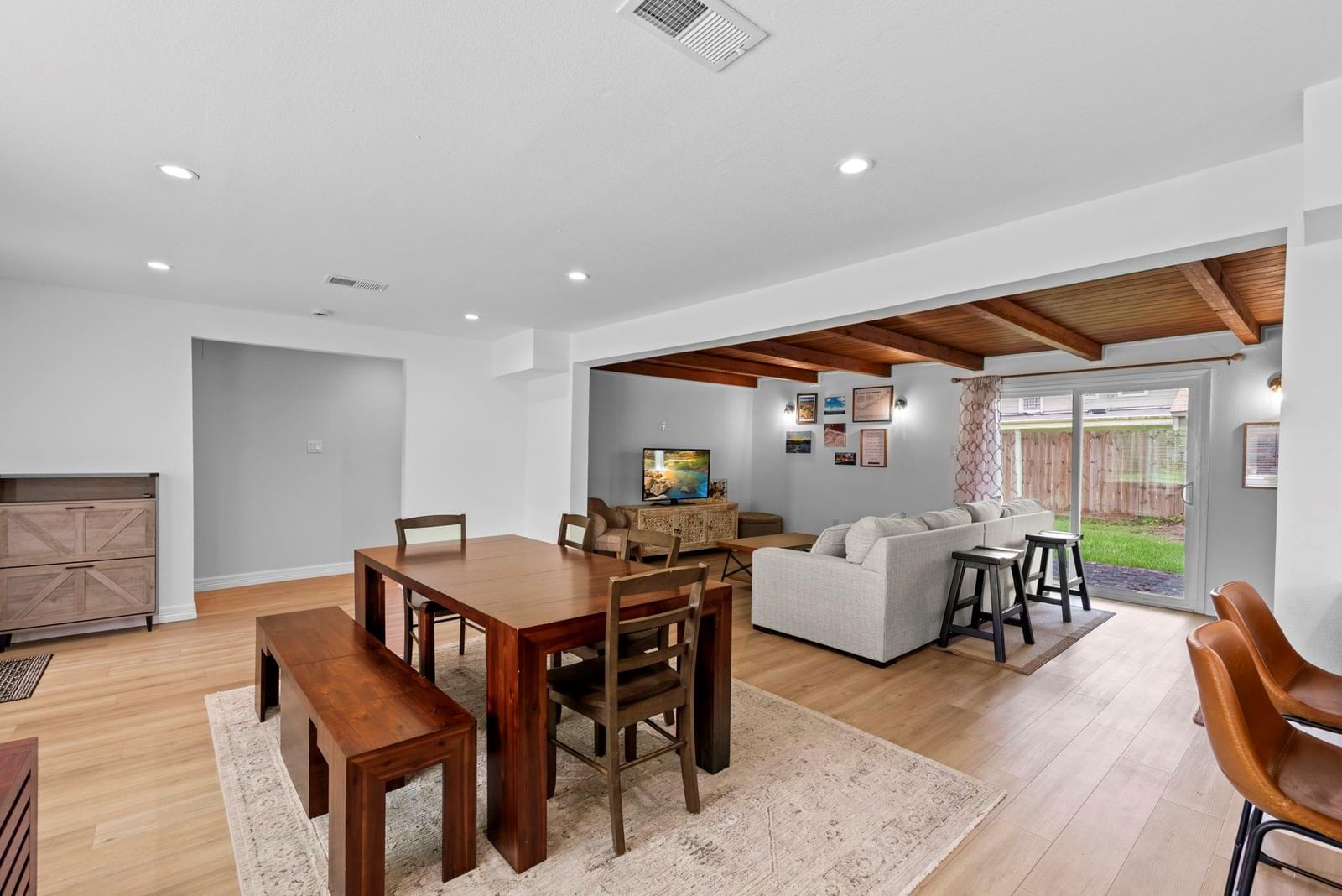 3421 Wentworth Street — photo 9