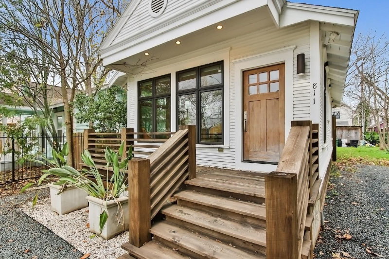 811 23rd Street