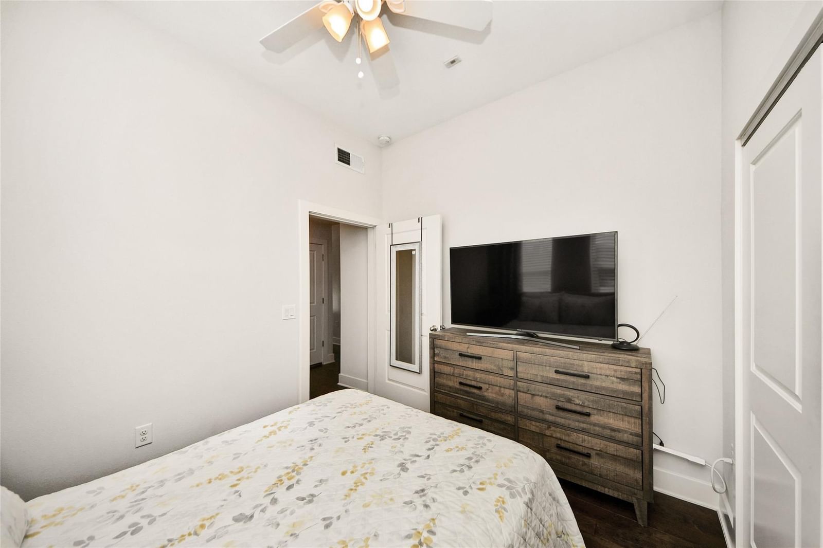 1011 Studemont Street #302 — photo 9