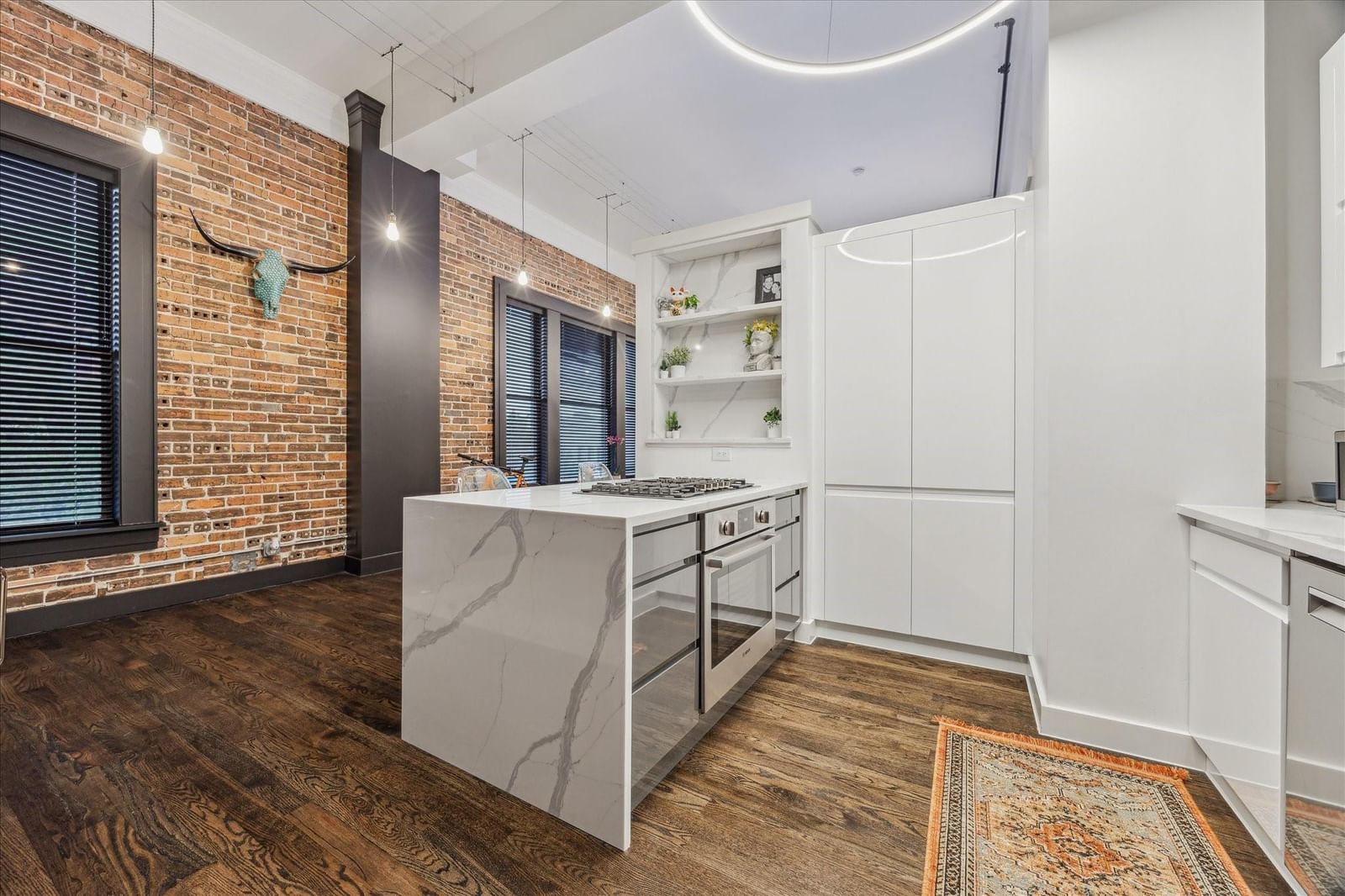 915 Franklin Street #2F — photo 6