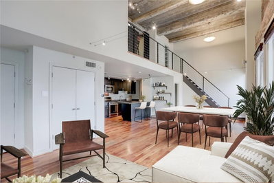 915 Franklin Street #9B