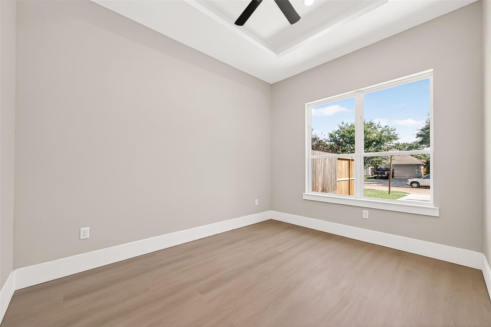 4027 Black Locust Drive — photo 8