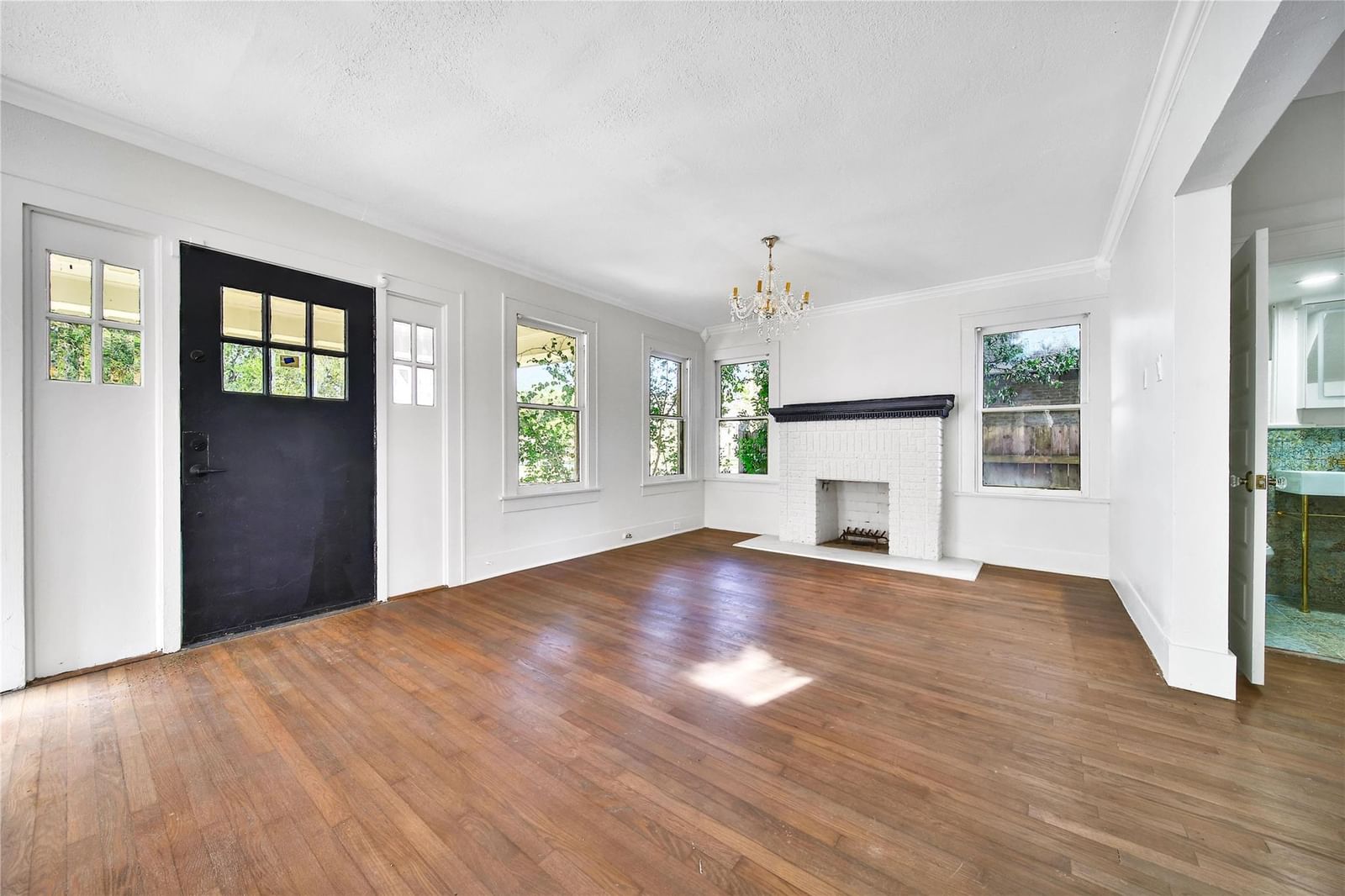 2405 Arbor Street — photo 9
