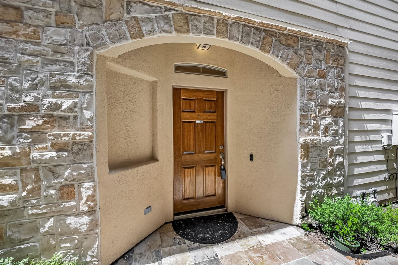 546 Bomar Street — photo 7