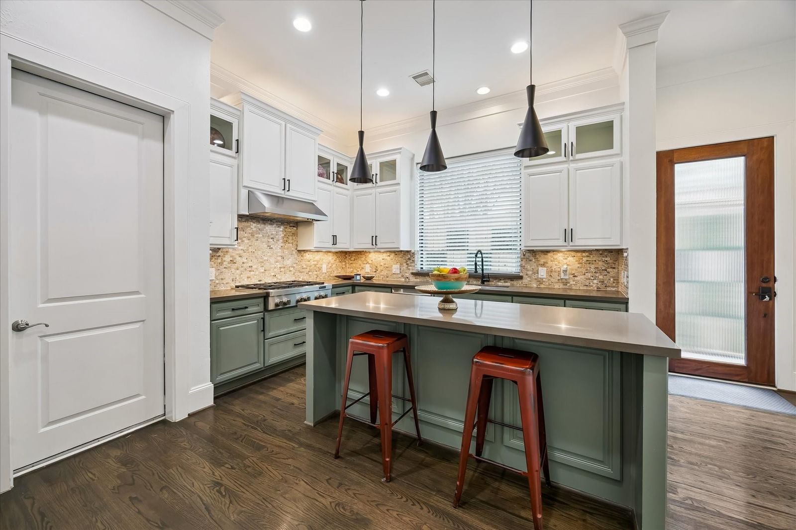 1208 Welch Street — photo 7