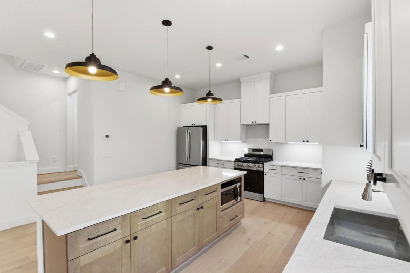 2212 Lou Ellen Lane #B