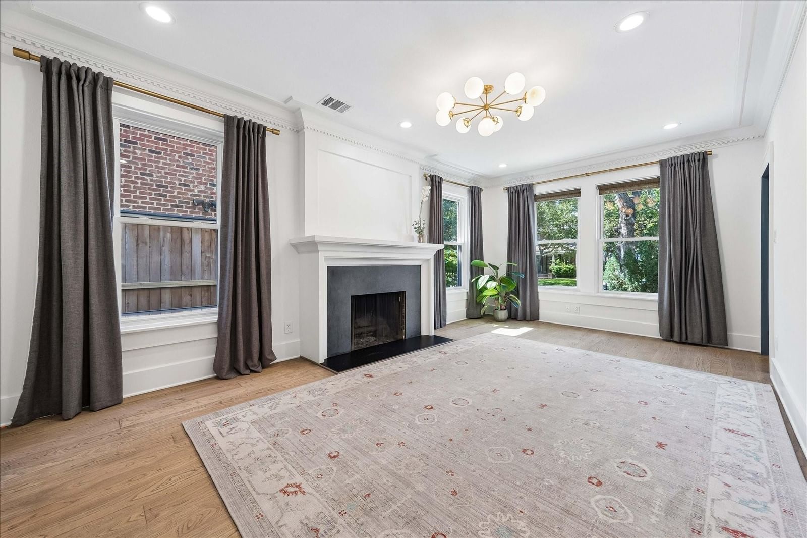 1645 Kipling Street — photo 6