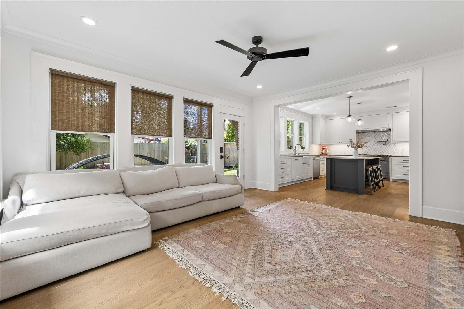 1645 Kipling Street — photo 9
