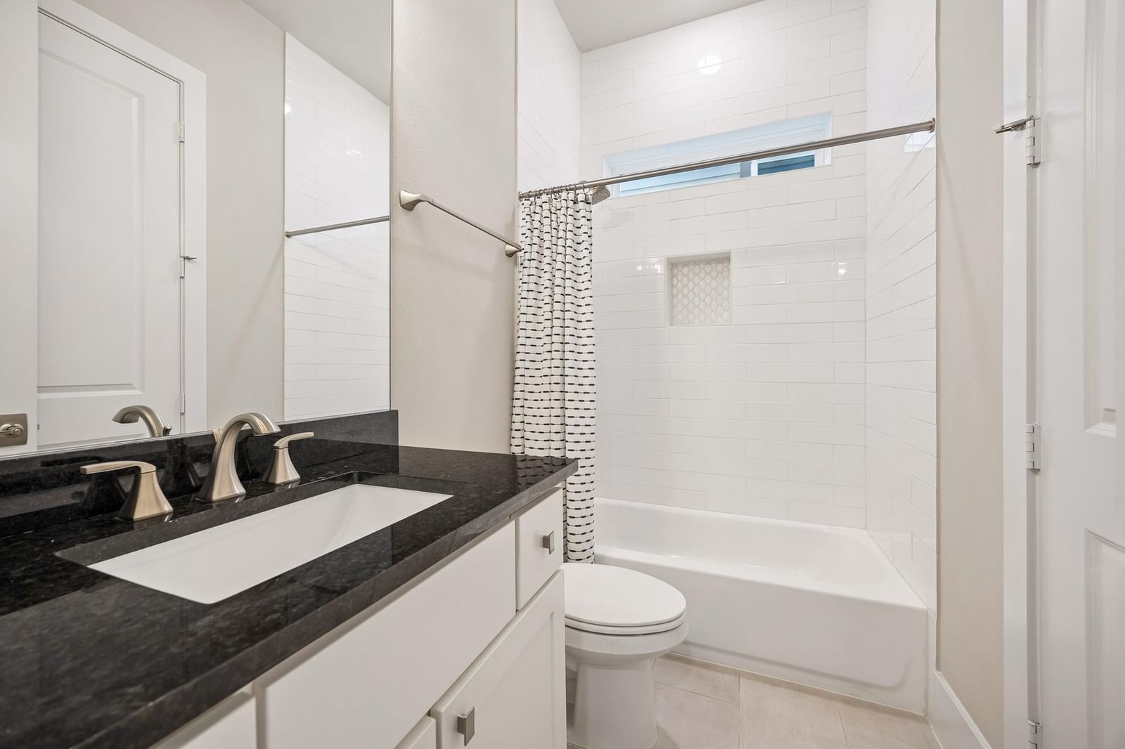 2624 Fountain Key Boulevard — photo 8