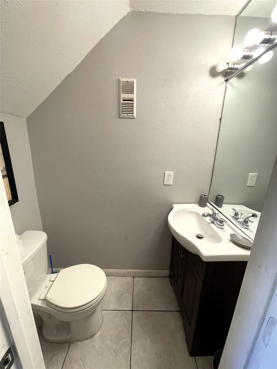 7402 Alabonson Road #108 — photo 8