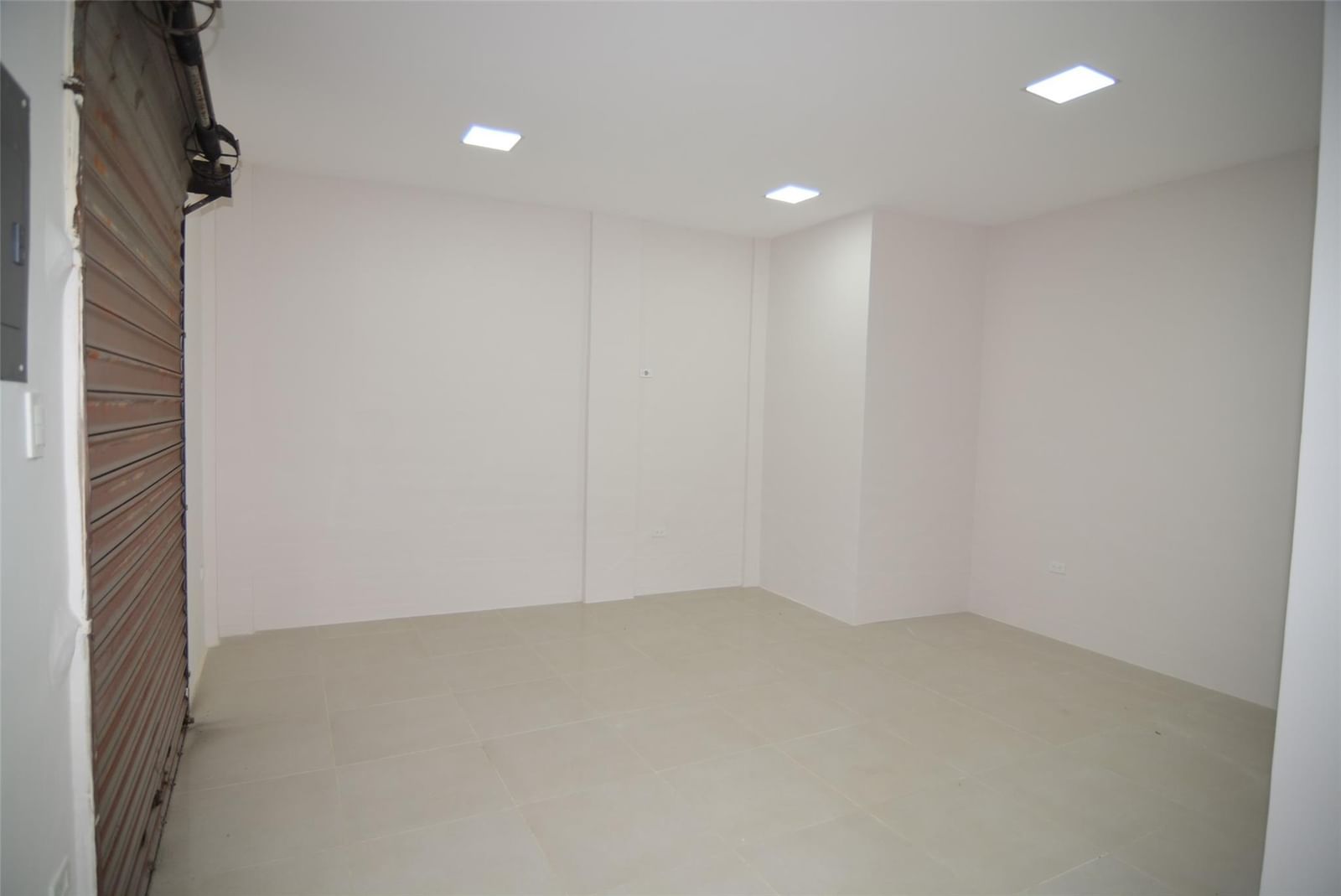 1186 Avenida 3 Y Calle 12 — photo 6