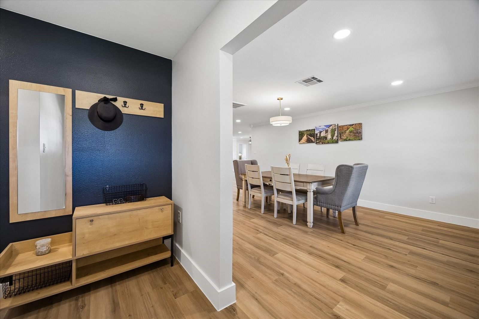 1827 Millwood Drive — photo 8