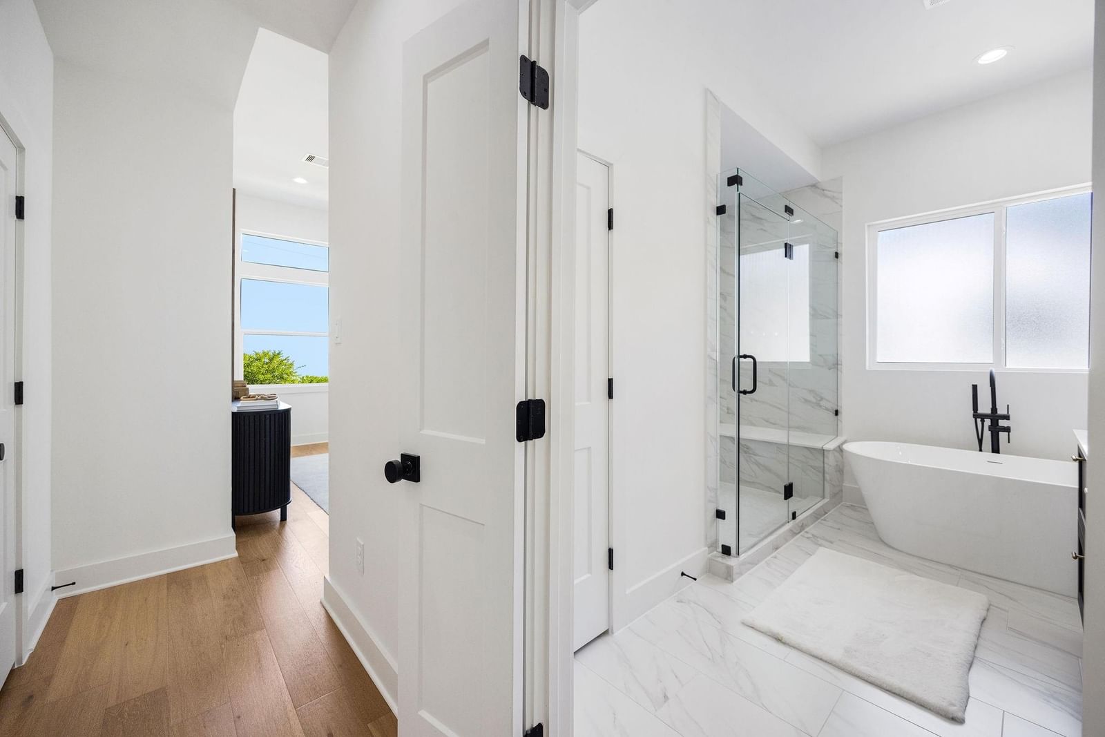 303 Marcella Street #O — photo 6