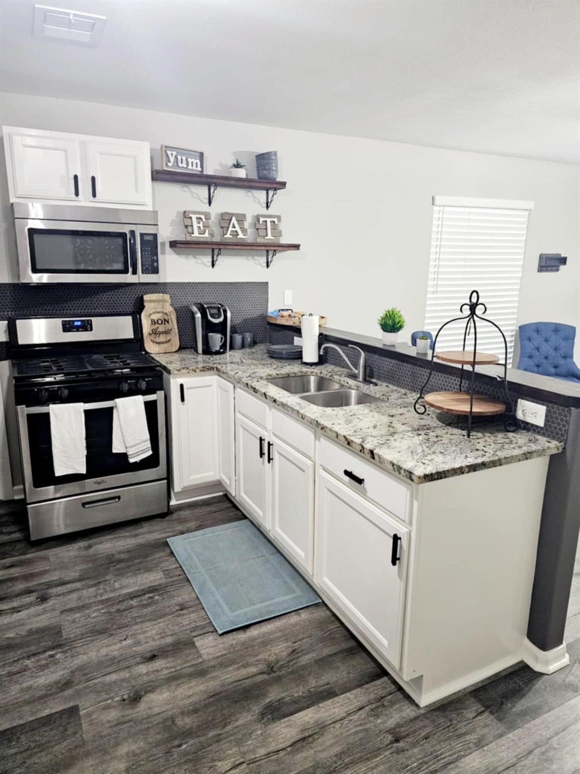 6114 Torreon Street — photo 9