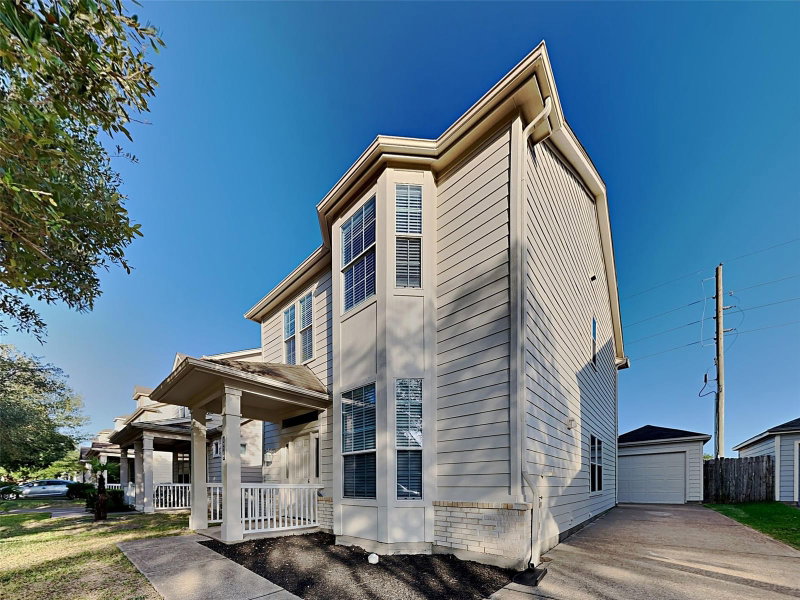 Home for sale: 18819 Sandelford Drive