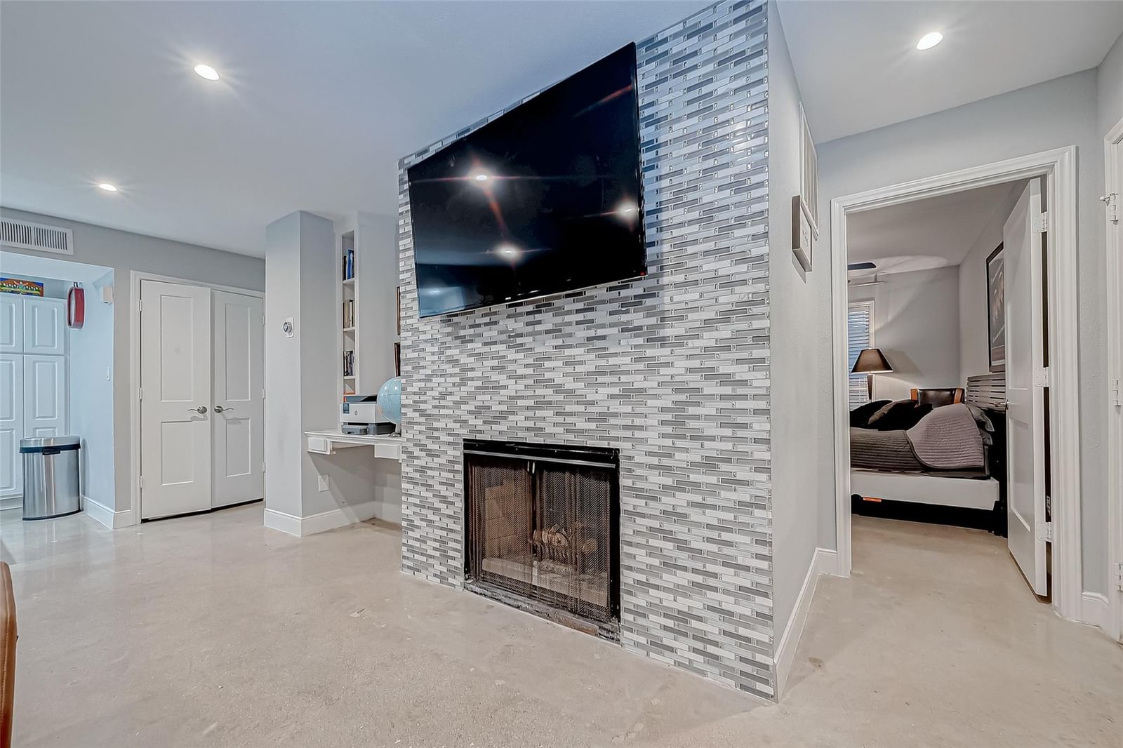 1860 White Oak Drive #375 — photo 7